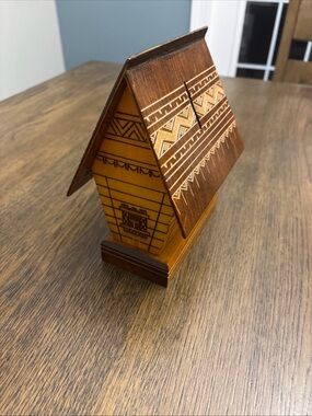 Handcrafted Wooden Decorative Piggy Bank - Brown & Honey Tones